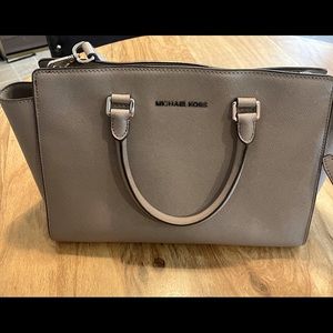 Michael Kors Selma